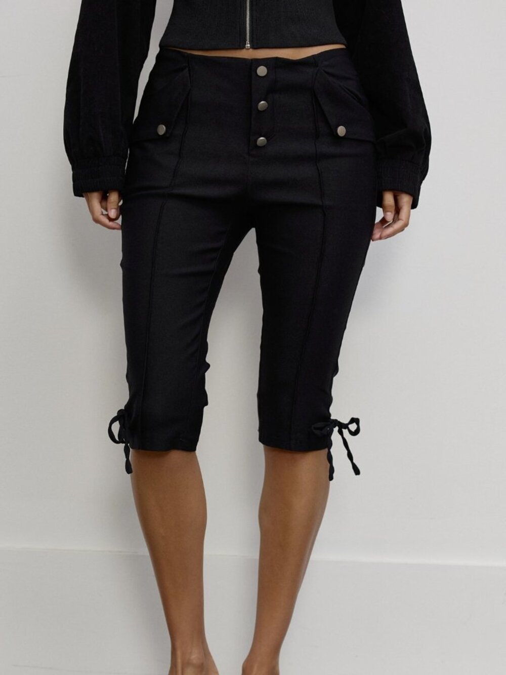 Black Casual Women's Zipper Fly Ultra Low Waist Skinny Capri Pants Cargo